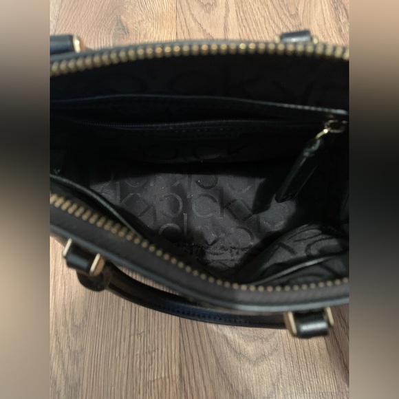Calvin Klein Black Ashley Black Mini Satchel Purse Hand Bag Duffel Embossed Logo - Picture 10 of 10